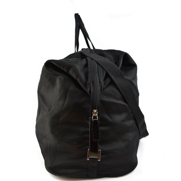 GUCCI: Black, Nylon & Patent Leather Logo Folding Compact Weekender Bag (wm) - Picture 4 of 12